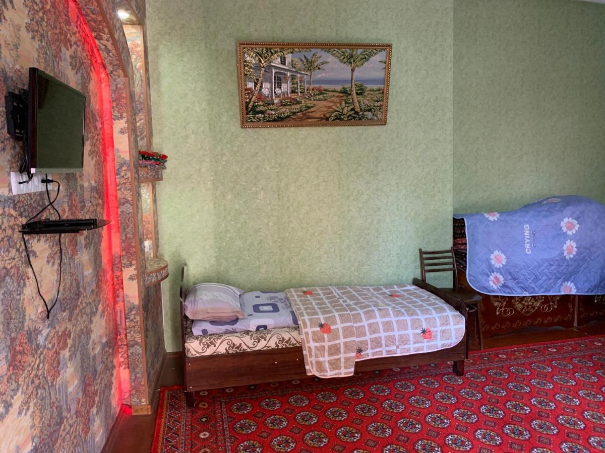Muharram Homestay In The Neighborhood Of The Registan Square, 家族 ゲストハウス ซามาร์คันด์ ภายนอก รูปภาพ
