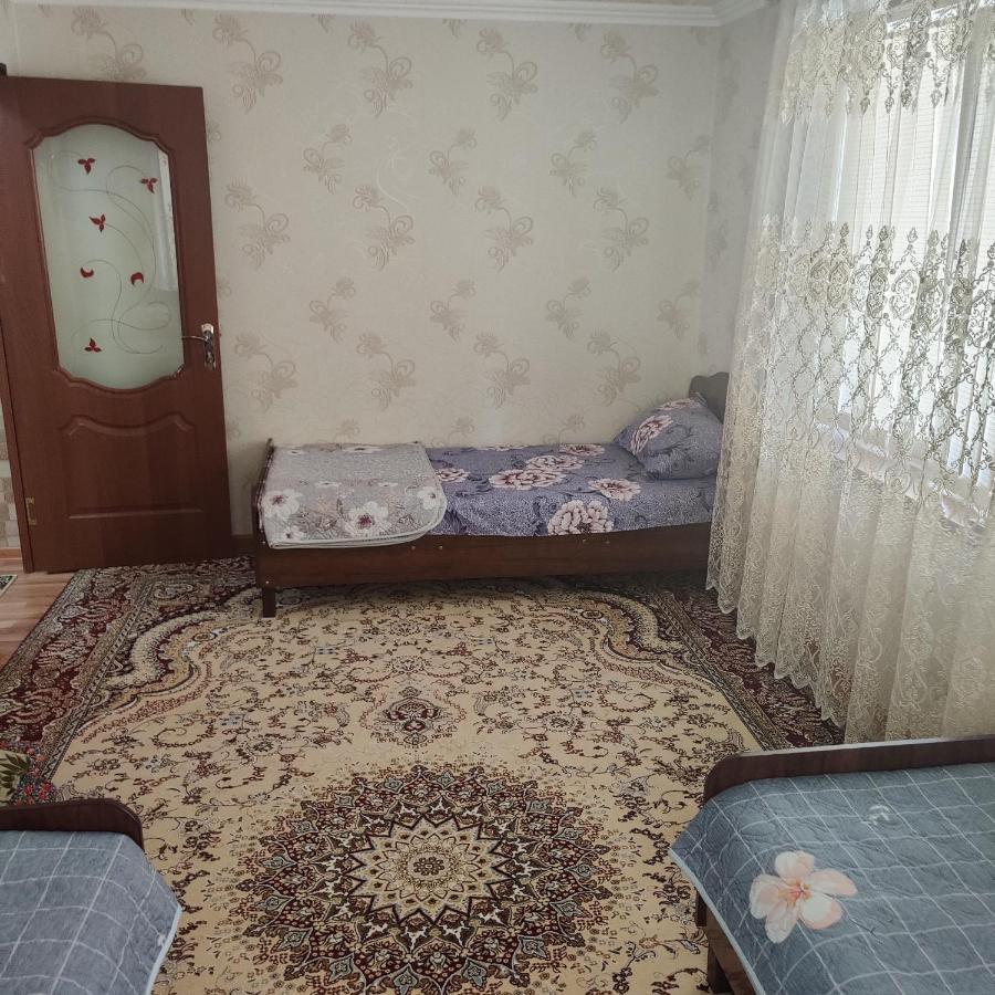 Muharram Homestay In The Neighborhood Of The Registan Square, 家族 ゲストハウス ซามาร์คันด์ ภายนอก รูปภาพ